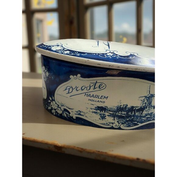 Dutch Droste Cacao Tin – Blue & White Oval Tin with Sailboats, Pastoral Scenes | - Picture 5 of 6